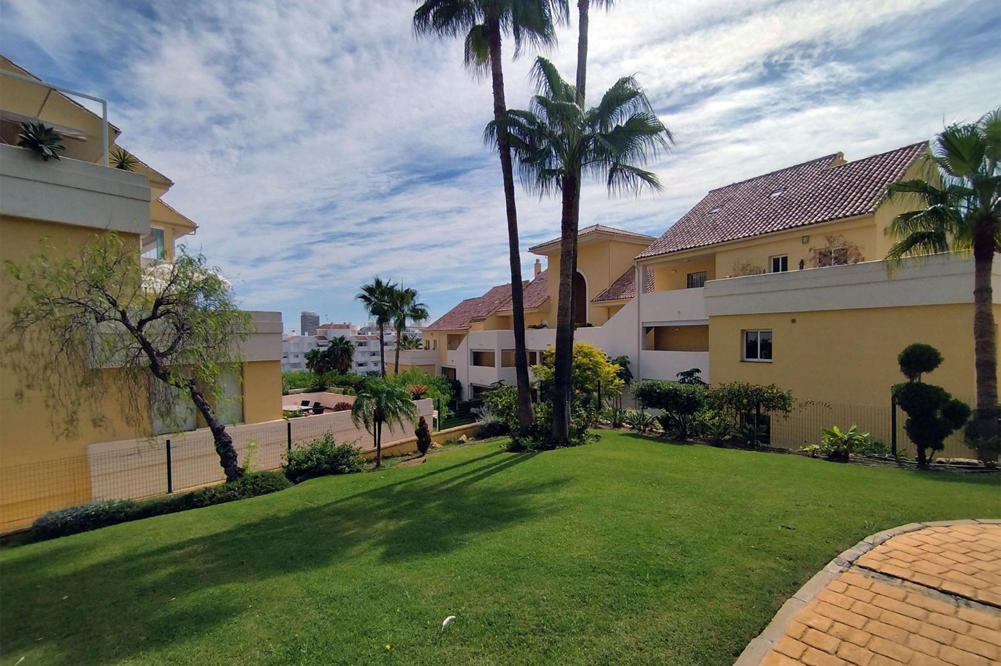 Appartamento Puertosol 2 Estepona Esterno foto