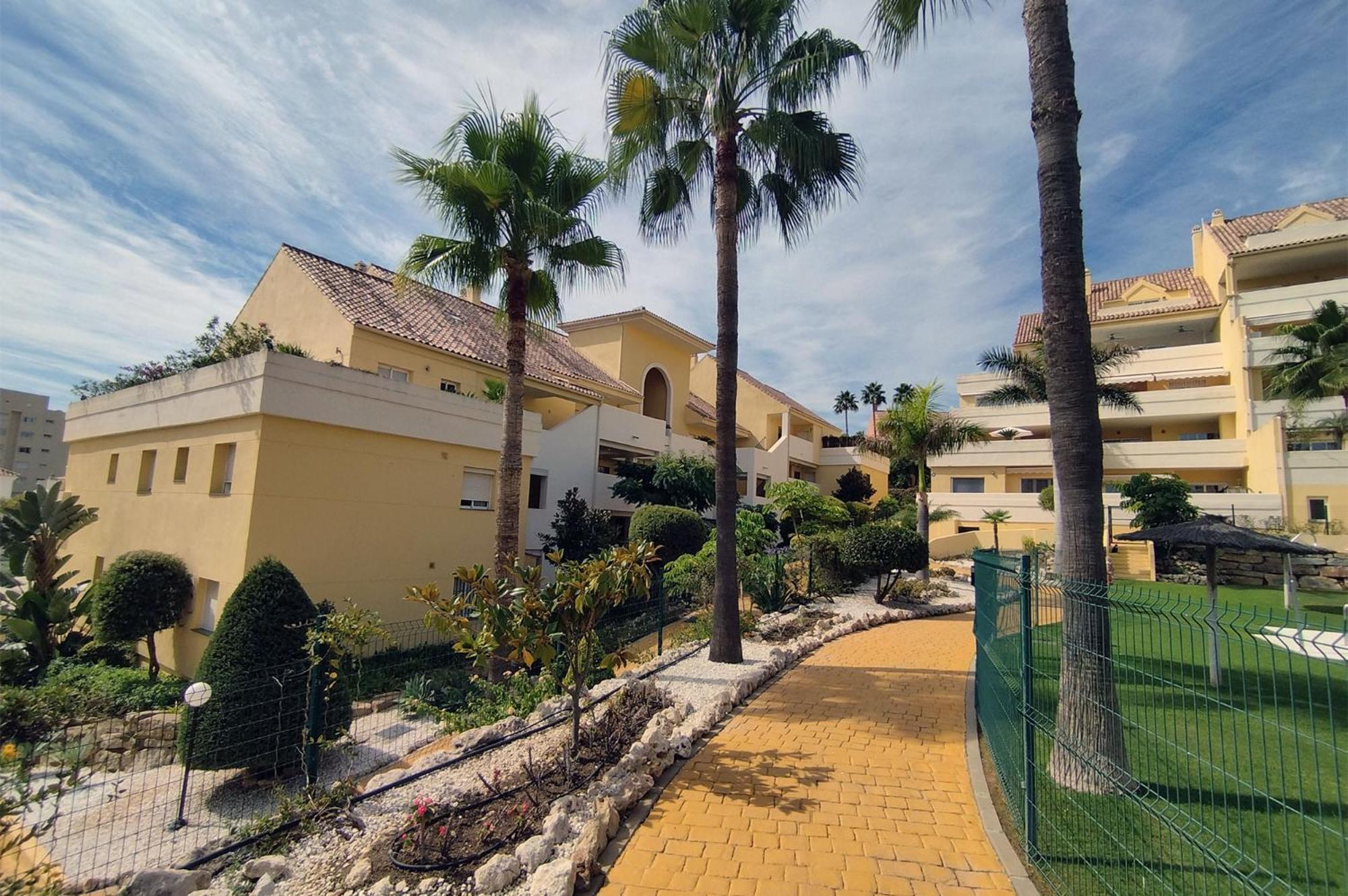 Appartamento Puertosol 2 Estepona Esterno foto